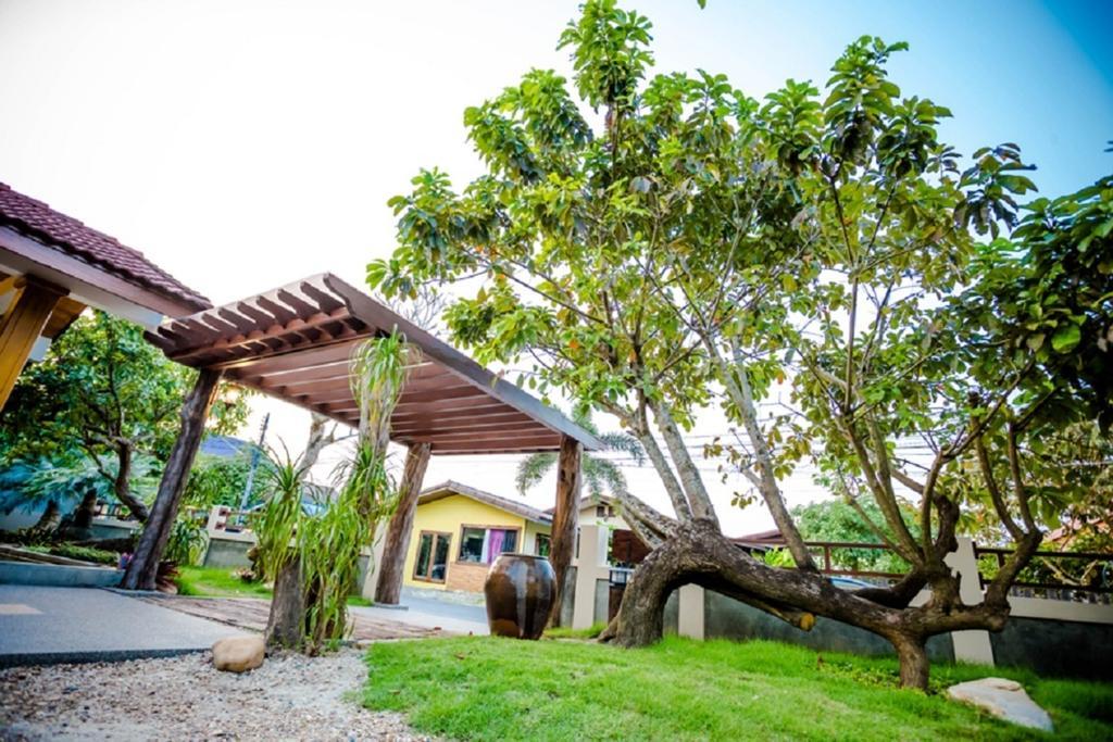 Tree Home Plus Nakhon Si Thammarat Ngoại thất bức ảnh